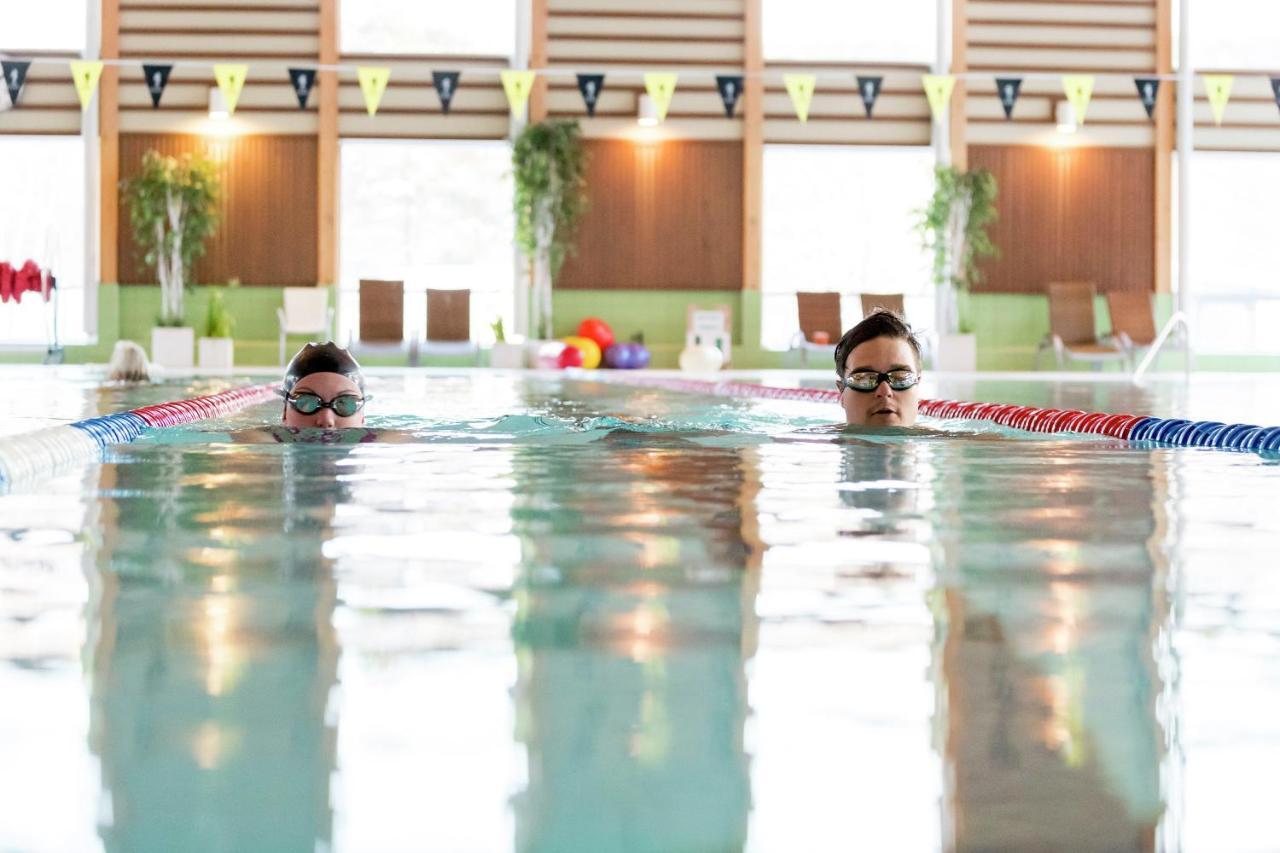 First Camp Enabadet - Raettvik Hotel Kültér fotó