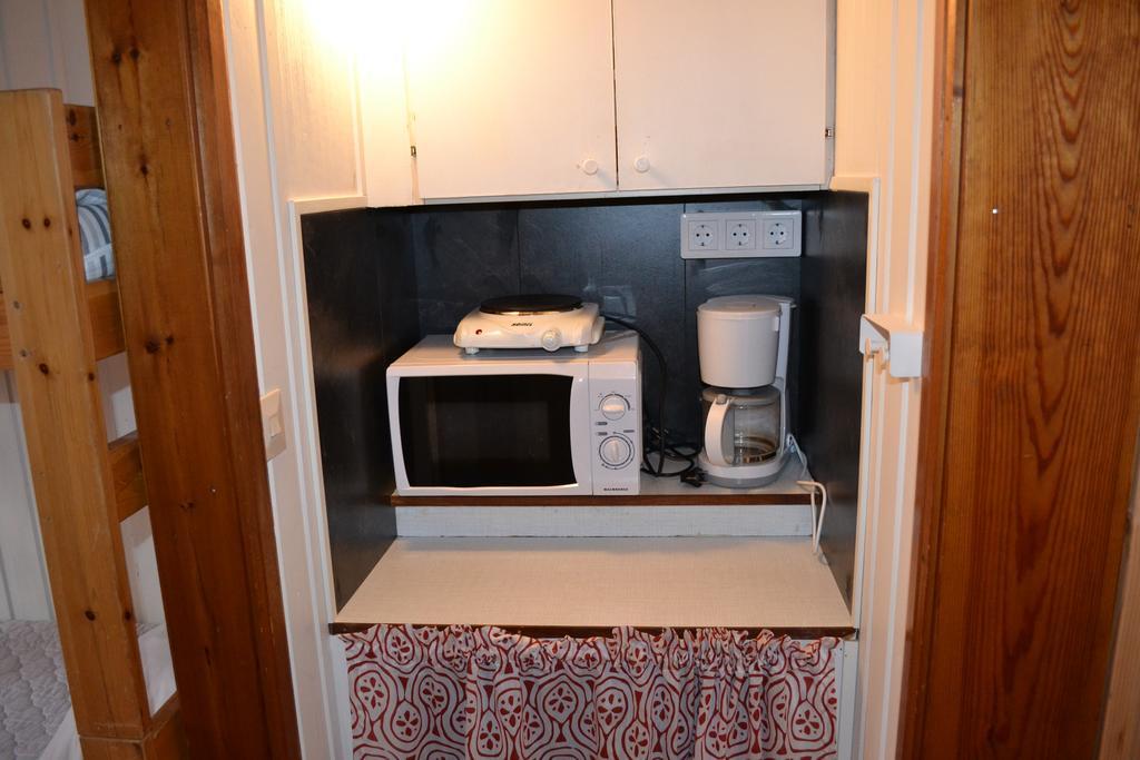 First Camp Enabadet - Raettvik Hotel Kültér fotó